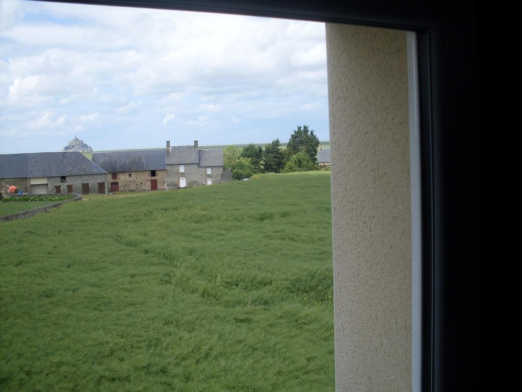 Chambres D'Hotes Au Saint Avit Huisnes-sur-Mer Bagian luar foto